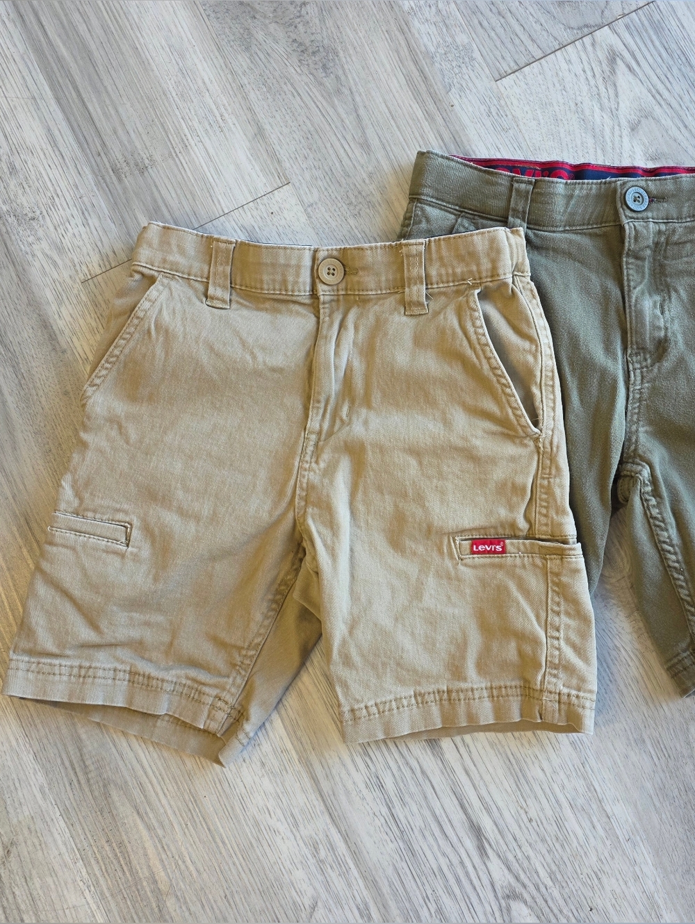 Boys Levi’s Cargo Shorts Lot Size 10